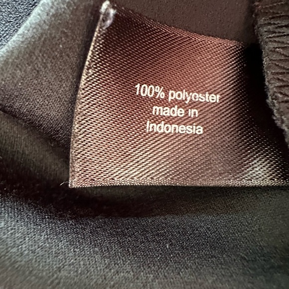 Lane Bryant Shirt Short Sleeve Blouse Black Ties In Front With Ribbon Size 14/16 - Picture 9 of 10